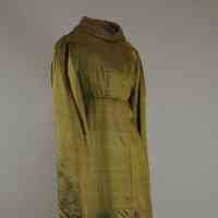 Pelisse - Image 8