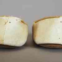 Slippers - Image 10