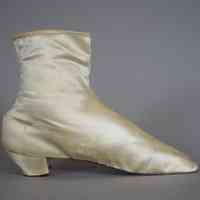 Boots - Image 5