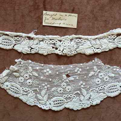 Collar