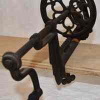 Fruit Peeler - Image 2