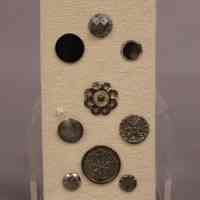 Button - Image 2