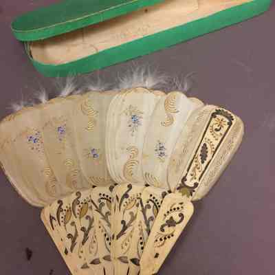 Fan, Hand