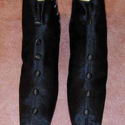 Shoe