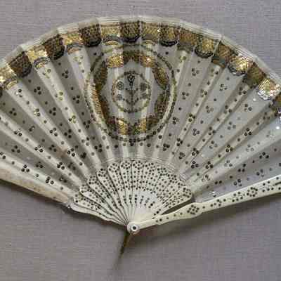 Fan, Hand