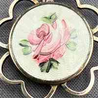 Brooch - Image 2