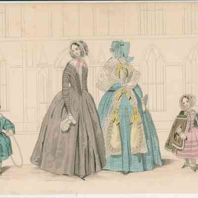 2 Ladies, 2 Boys, 2 Girls, Gothic Church