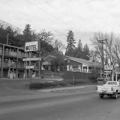 S. Washington St., Sonora