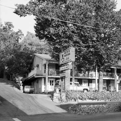 S. Washington St., Sonora