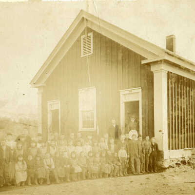 Jamestown School - 1898