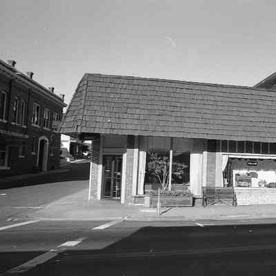 S. Washington St., Sonora