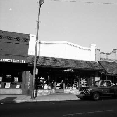 S. Washington St., Sonora