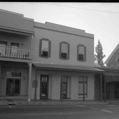 21, 23, 31, 35 N. Washington St., Sonora