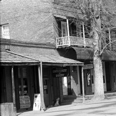 Columbia, CA City Hotel