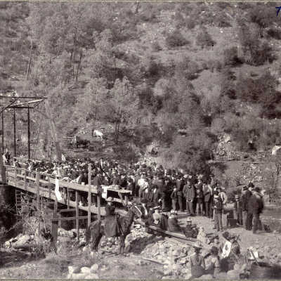 Parrotts Ferry Bridge