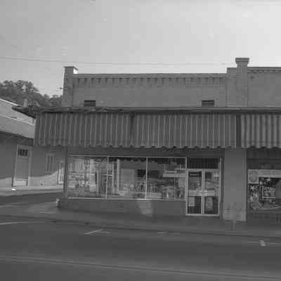 S. Washington St., Sonora