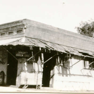 Pioneer Saloon/ St. Charles (Aberdings)