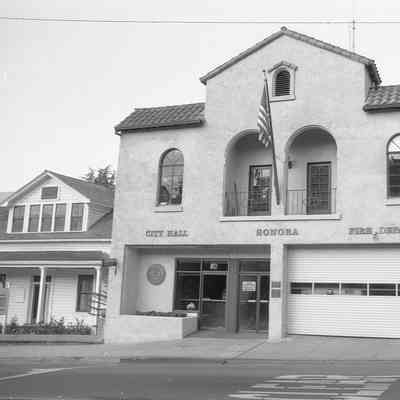 N. Washington St., Sonora
