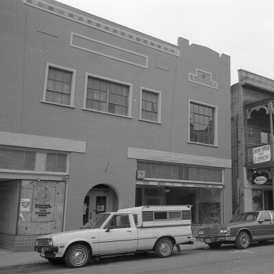 Main St., Jamestown