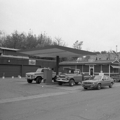 Main St., Jamestown