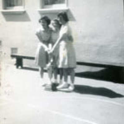 Unidentified Young Ladies