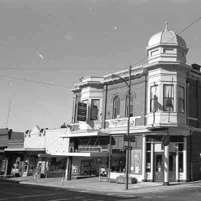 S. Washington St., Sonora