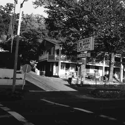 The Gunn House Motel, Sonora