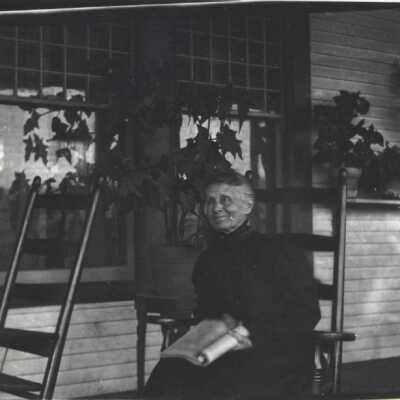 Mrs. McIntyre at the Turnback Inn