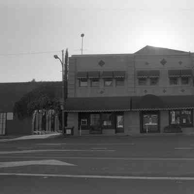 229 S. Washington St, Sentinel Savings, Sonora