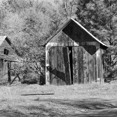 Sawmill Flat Rd. Garage