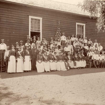 Groveland and Deer Creek Flat School Group
