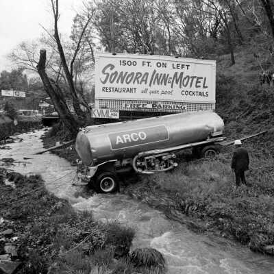 Gas Tanker in Sonora Creek