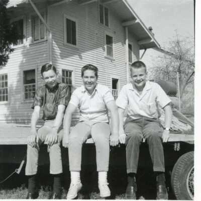Three FFA Youths