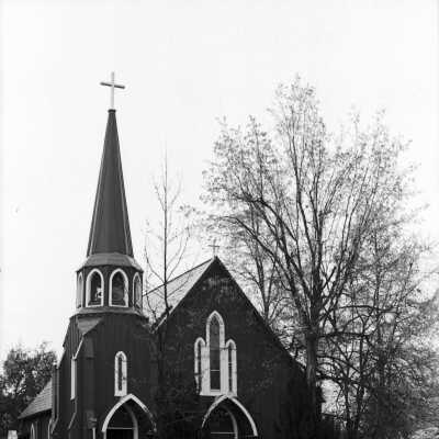 St. James Episcopal Church (Red Church)