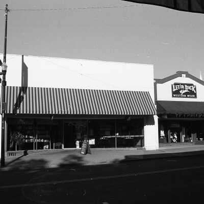 S. Washington St., Sonora