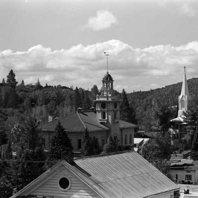 Tuolumne County Courthouse and St. Patrick's Church