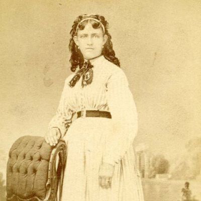 Portrait of a young Woman