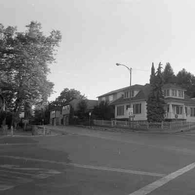 N. Washington St. and Elkin St. intersection, Sonora