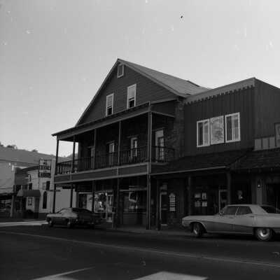 S. Washington St., Sonora