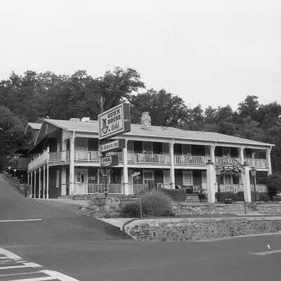 S. Washington St., Sonora