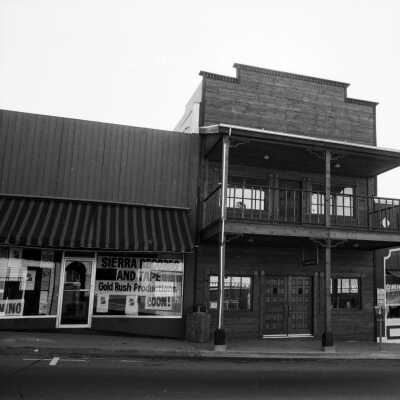 S. Washington St., Sonora