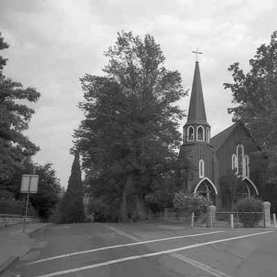 42 Snell St., Sonora