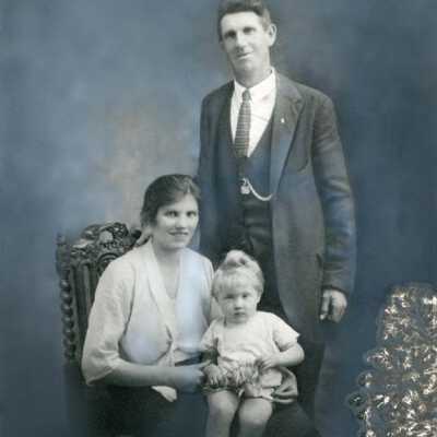 Unidentified Man, woman & Baby
