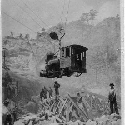 Porter Engine being moved at Relief Dam