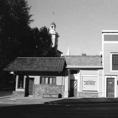 32. 36, 38 N. Washington St., Sonora