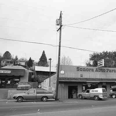 S. Washington St., Sonora