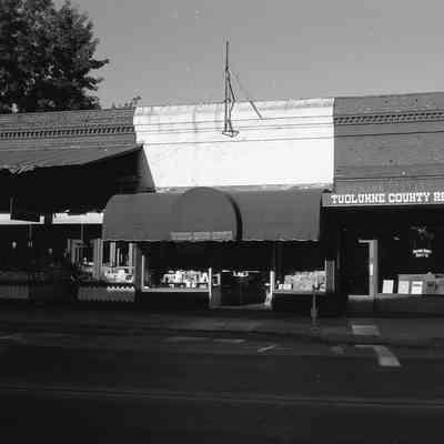S. Washington St., Sonora