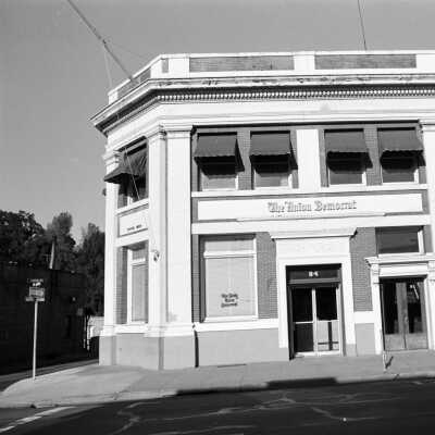 S. Washington St., Sonora