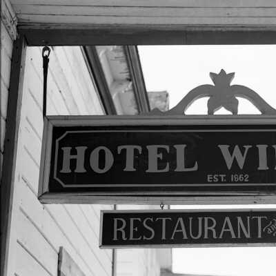 Hotel Willow, Jamestown, CA