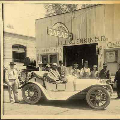 Jamestown Garage